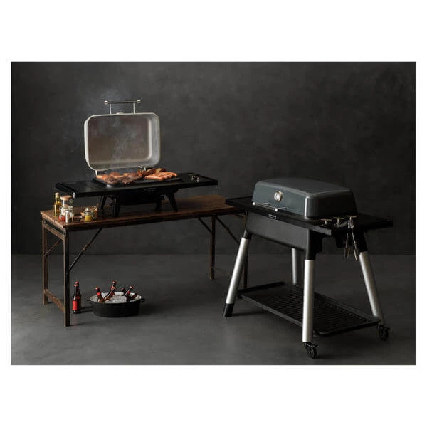 Everdure FORCE Zwei Brenner Grill Graphite - Gasgrill 5 Everdure FORCE Zwei Brenner Grill Graphite - Gasgrill – Bild 3